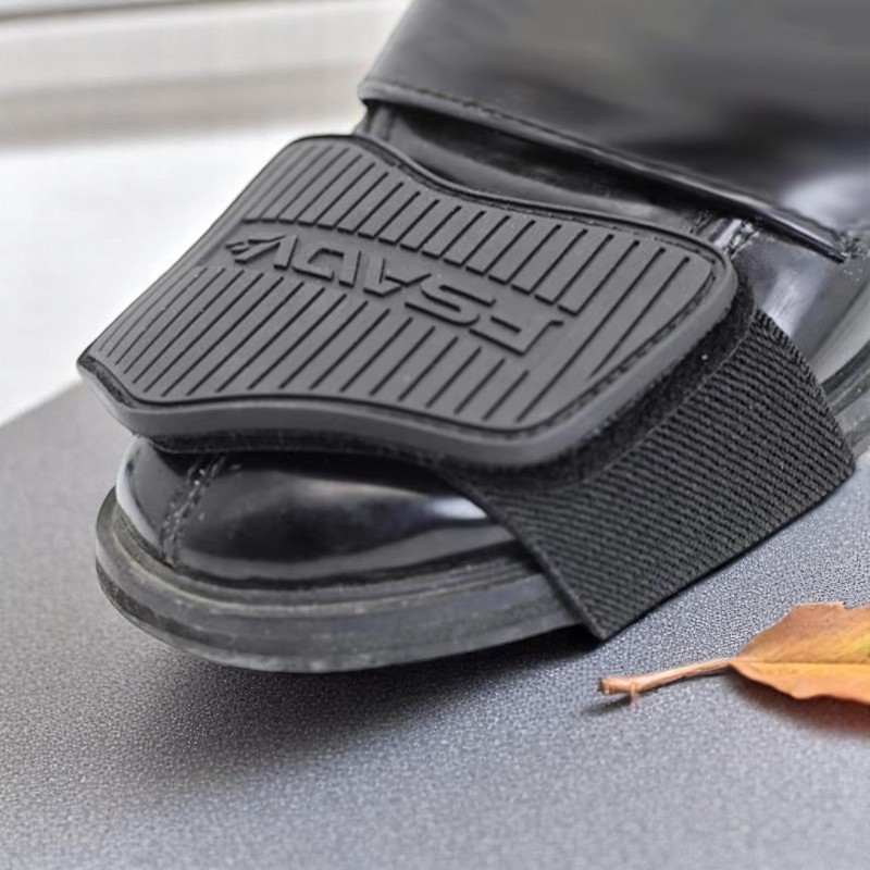 新しいオートバイシフトパッドギアシューズ保護バイクギアシフタ - Motorcycle Gear Boots のレビューと価格